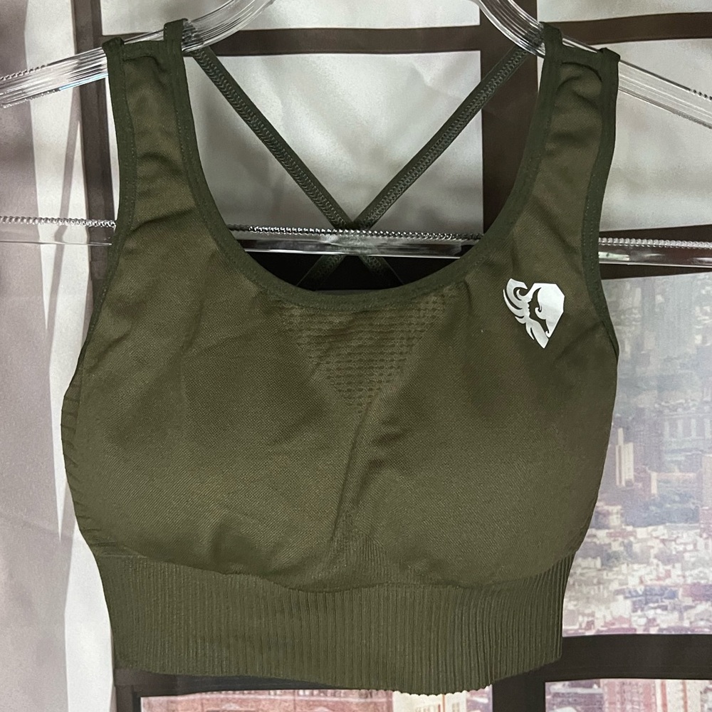 SOLD Women’s Best Green Sports Bra Size Small (#2)